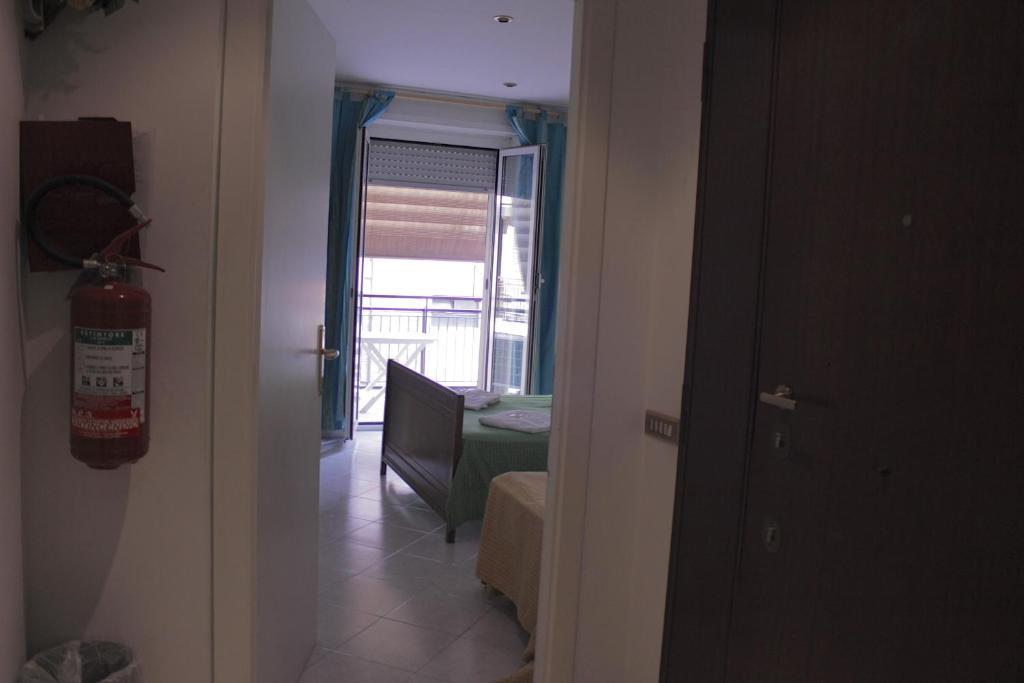 Tourist House Roma Aparthotel Kamer foto