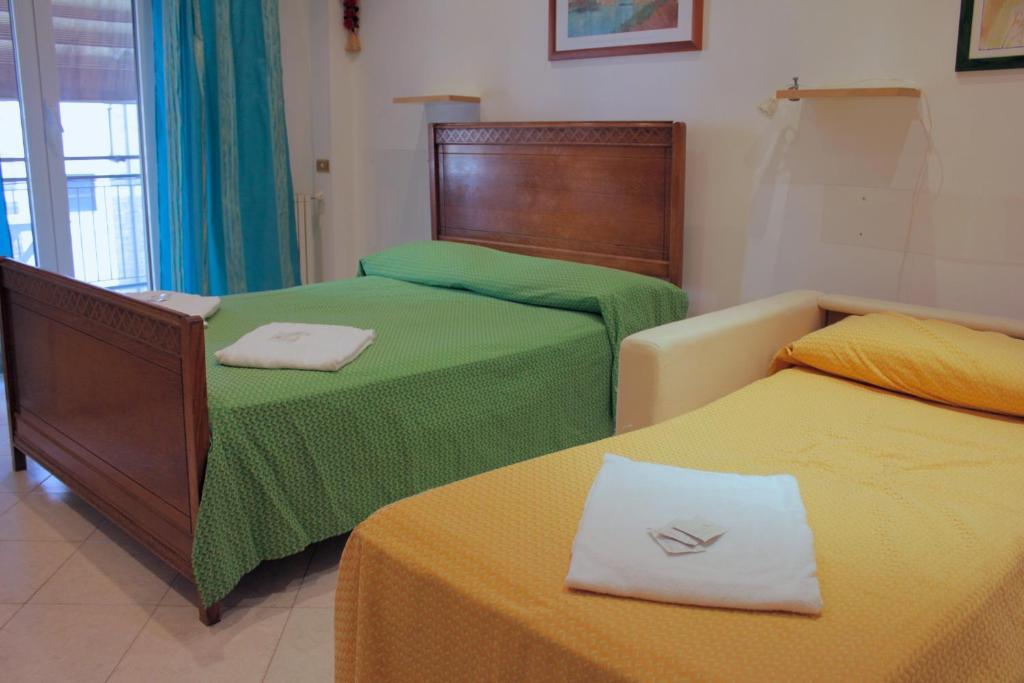 Tourist House Roma Aparthotel Kamer foto